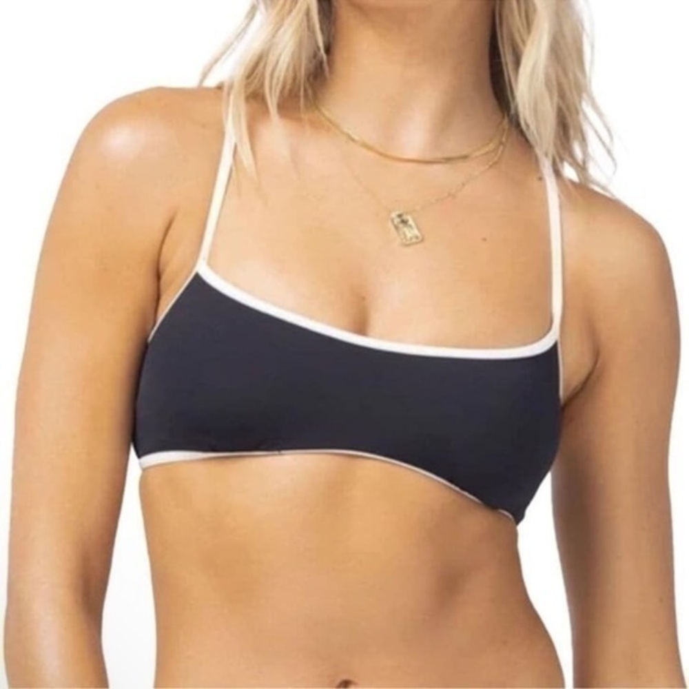 L‎ Space Pamela Bikini Top Black Style CBPMT22 Size XS Extra Small NWT